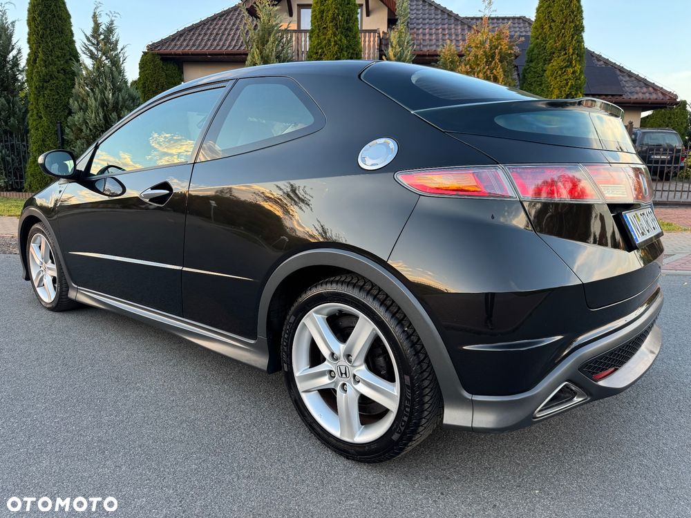 Honda Civic 1.8i-VTEC Type S - 9