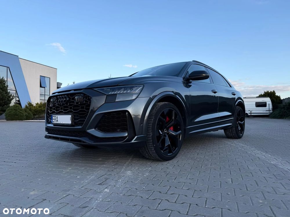 Audi RS Q8 - 3