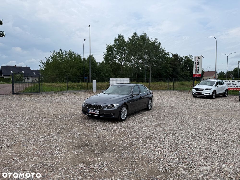 BMW Seria 3 320d - 22