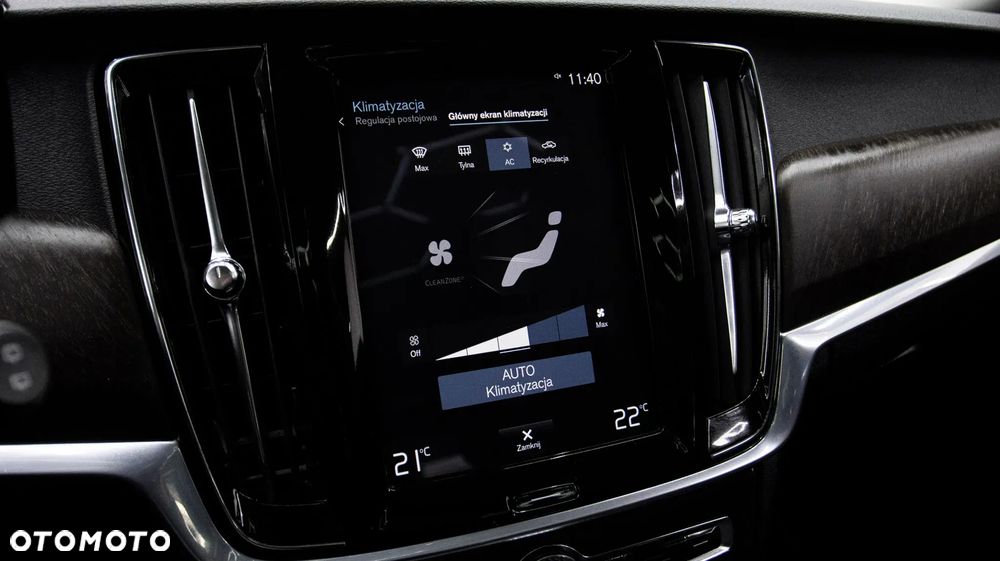 Volvo V90 Cross Country D4 SCR AWD Pro - 23