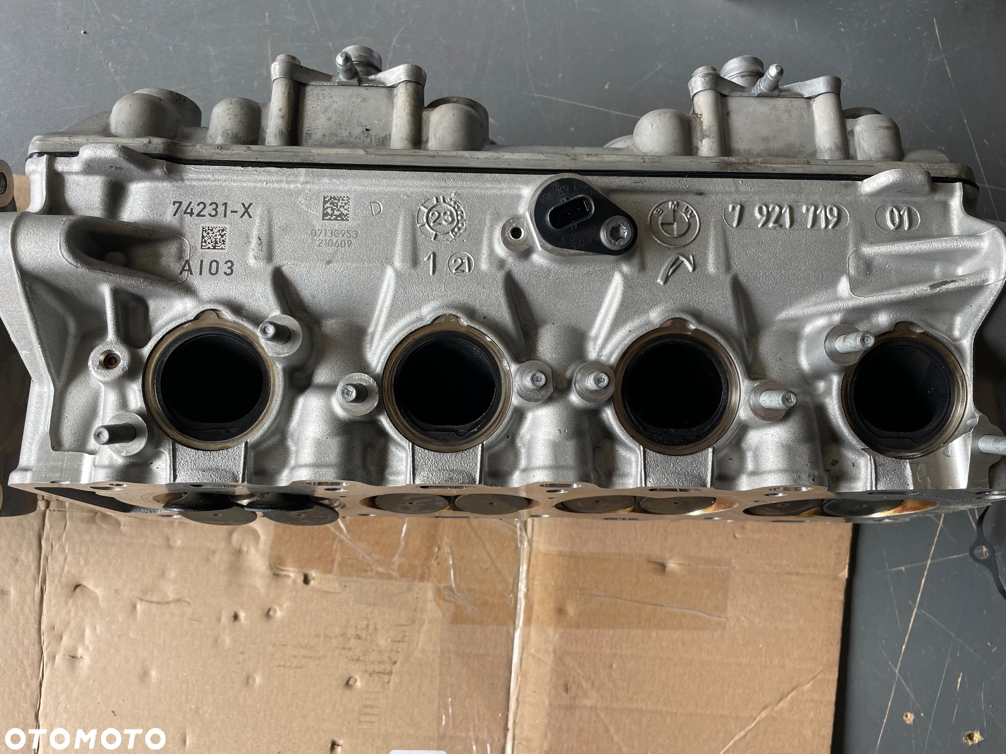 Głowica BMW M1000RR  K67 K66  19-24r silnik części - 4