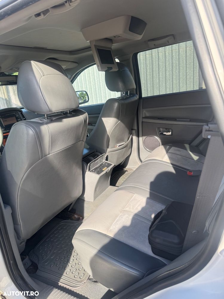 Jeep Grand Cherokee - 6