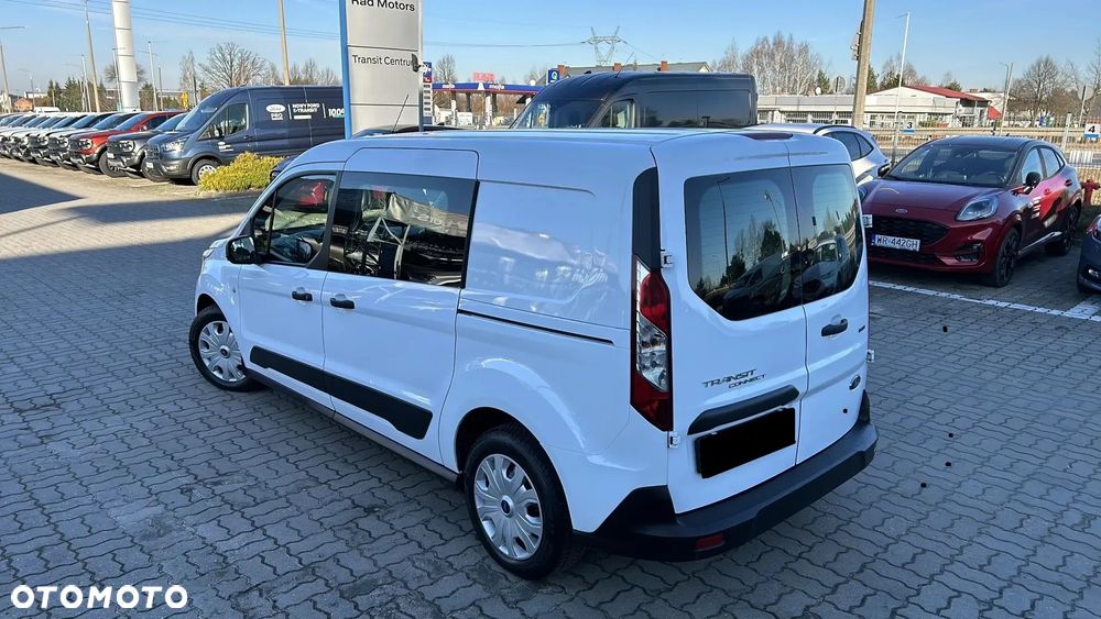 Ford Transit Connect - 28