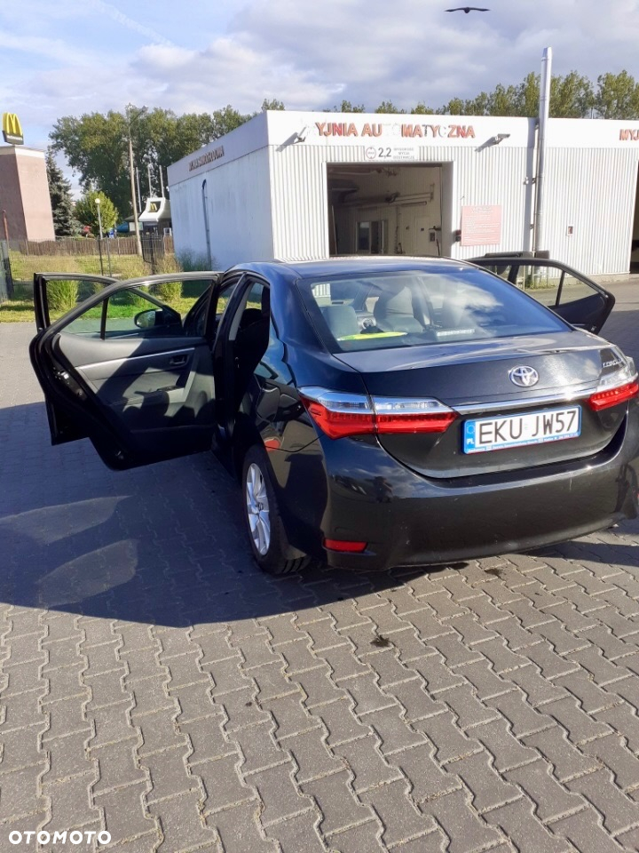 Toyota Corolla 1.6 Comfort - 2