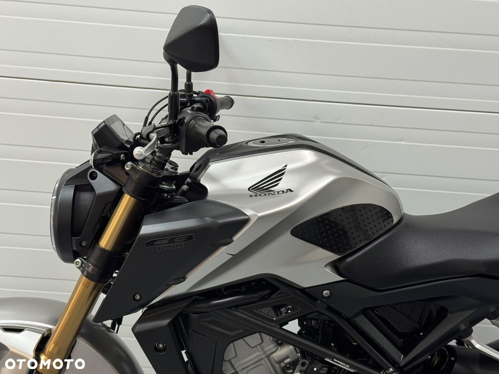 Honda CB - 17