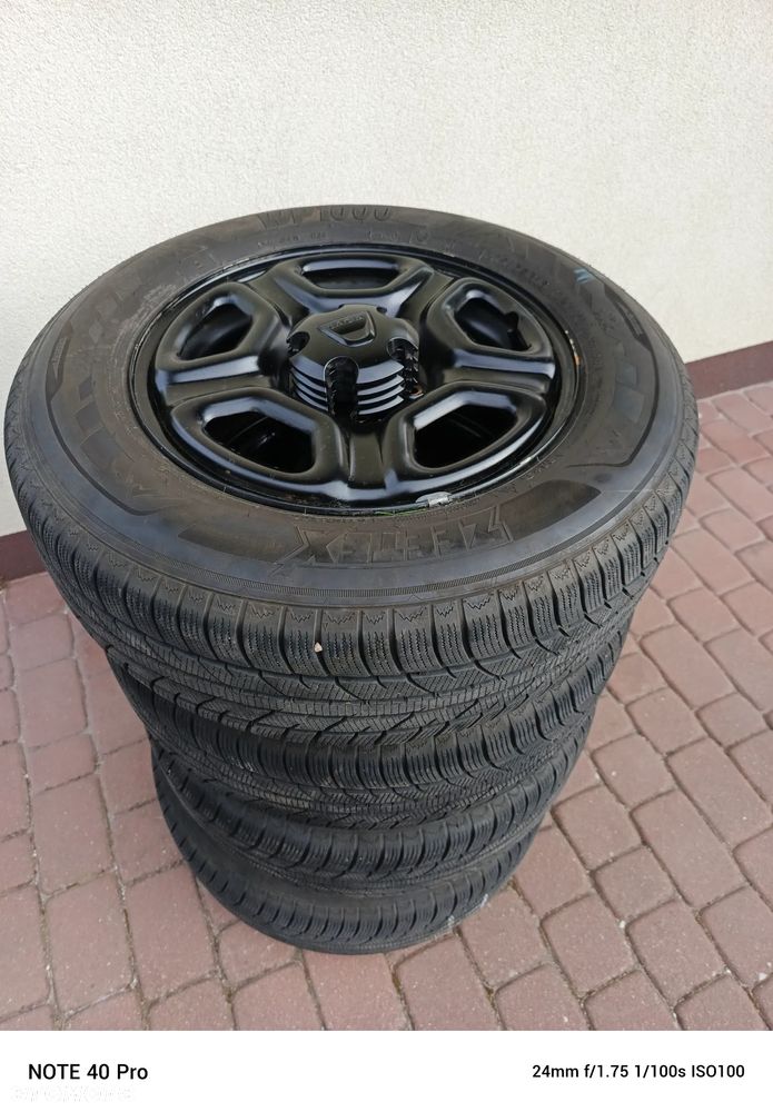 Dacia Duster 1.3 TCe Comfort - 16