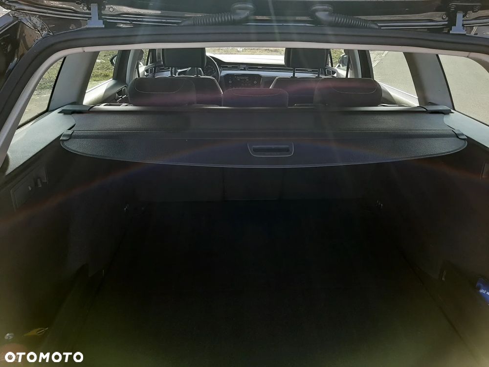 Volkswagen Passat 2.0 TDI EVO Business DSG - 14