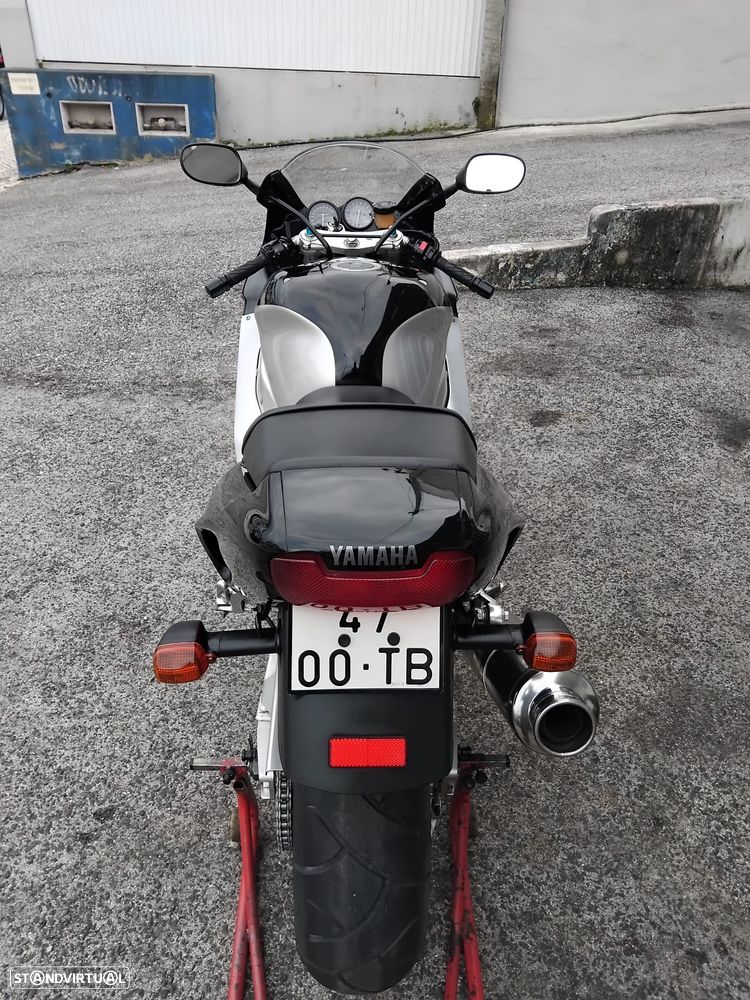 Yamaha Thunderace - 6