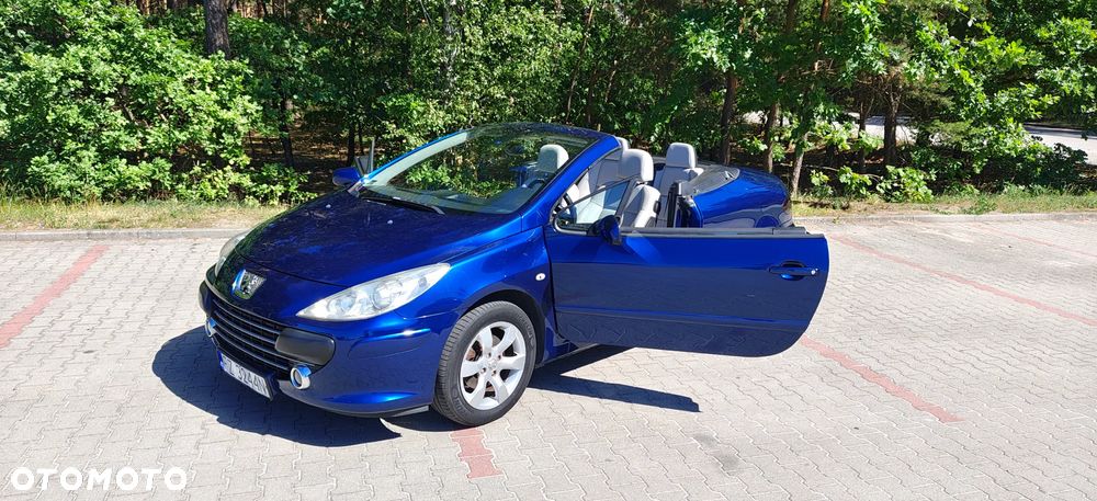 Peugeot 307 CC 1.6 Intense - 9