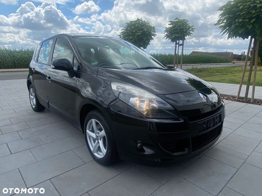 Renault Scenic 1.6 16V 110 Authentique - 10