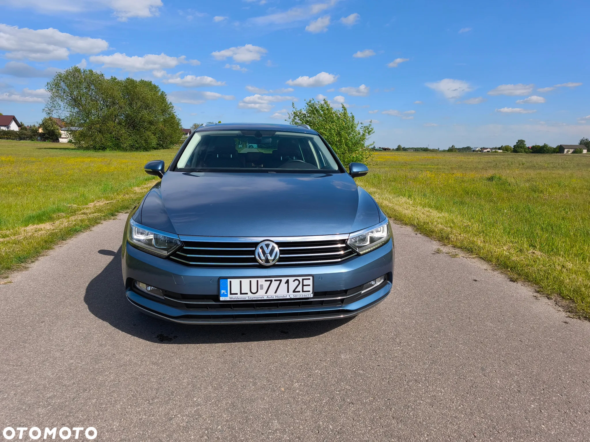 Volkswagen Passat Variant 1.6 TDI (BlueMotion Technology) DSG Comfortline - 2
