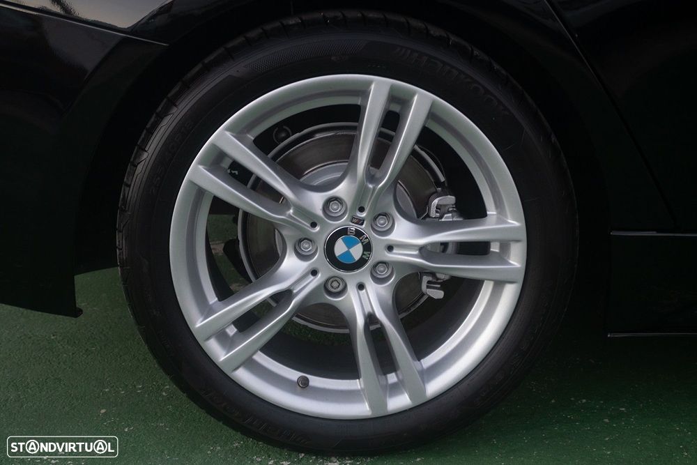 BMW 320 d Auto Pack M - 7