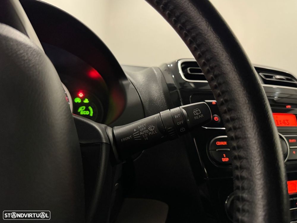 Mitsubishi Space Star 1.2 Intense - 38