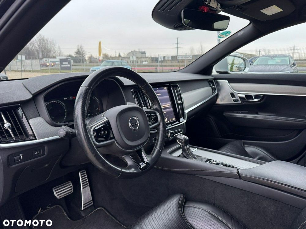 Volvo S90 - 10