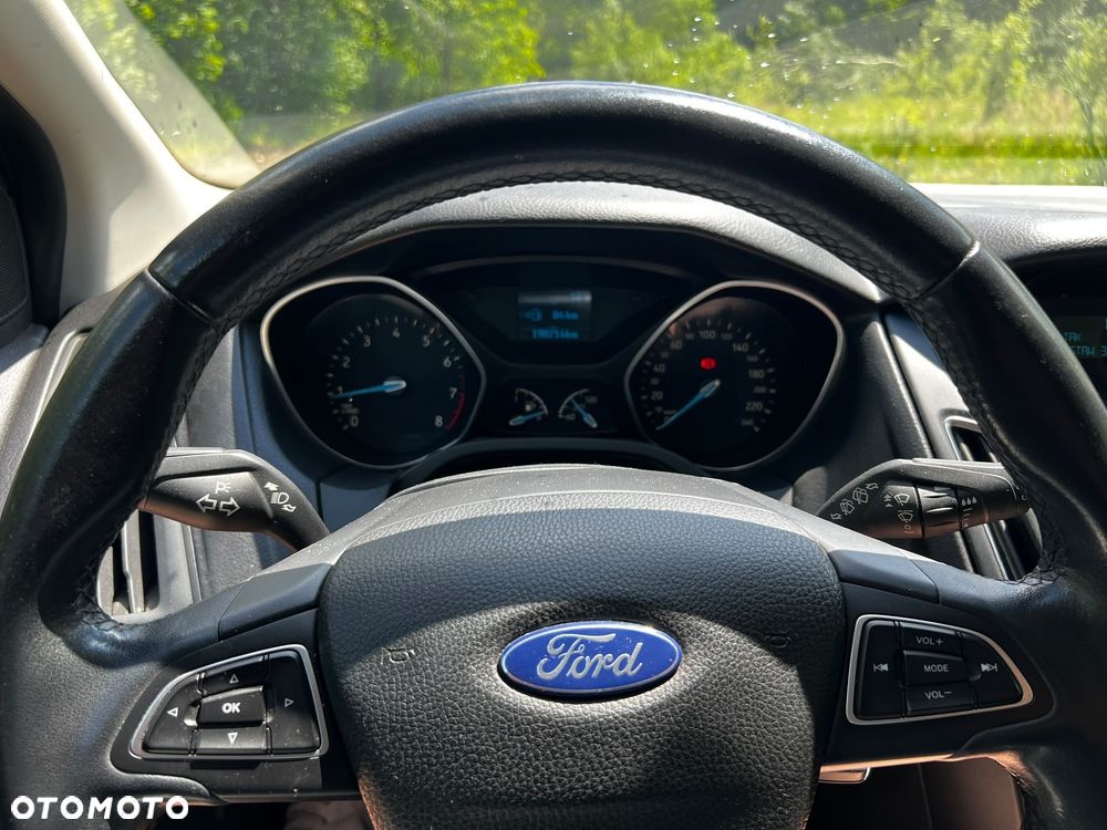 Ford Focus - 9