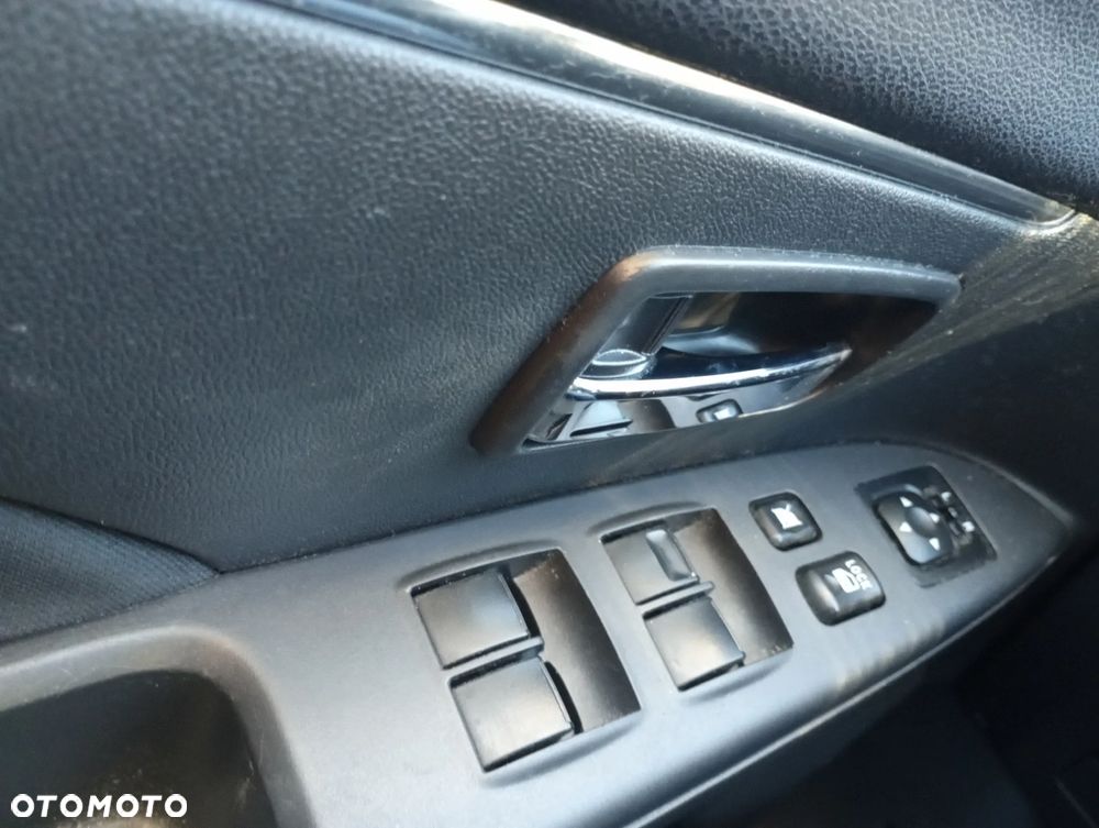 Mitsubishi ASX 1.6 Invite - 12