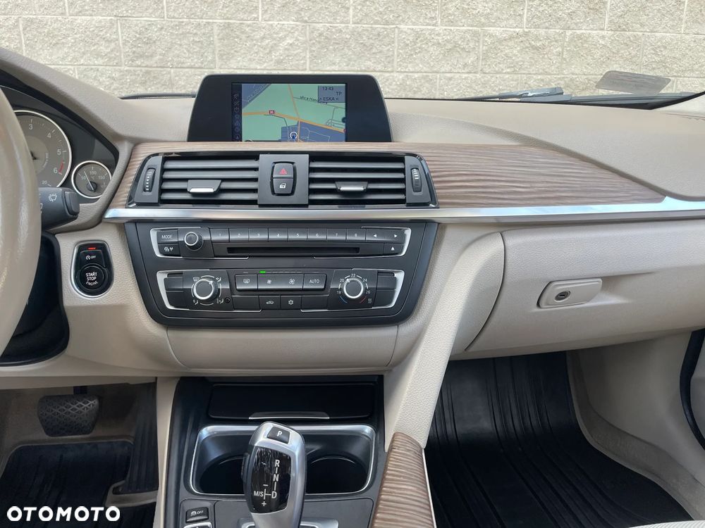 BMW Seria 3 320d Efficient Dynamics Edition Luxury Line - 18