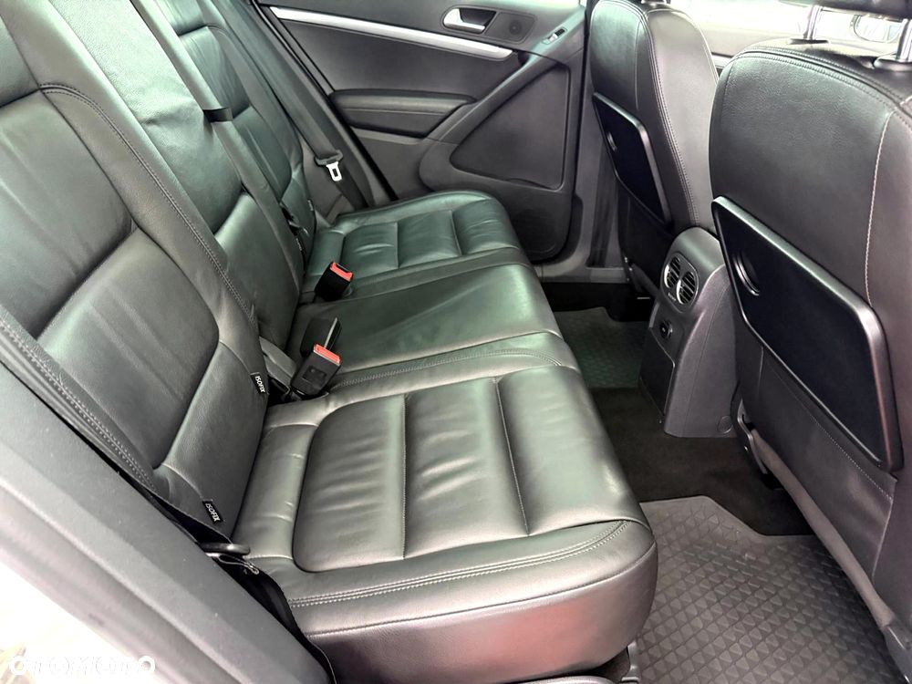 Volkswagen Tiguan 1.4 TSI 4Mot Perfectline R-Style - 27