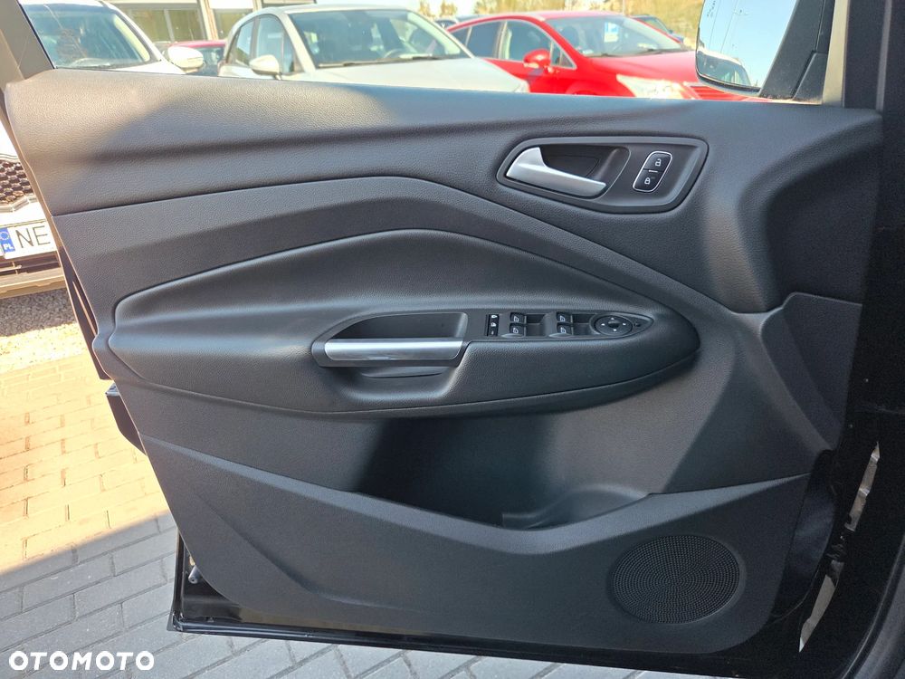 Ford Kuga 1.5 EcoBoost 4x4 Business Edition - 35