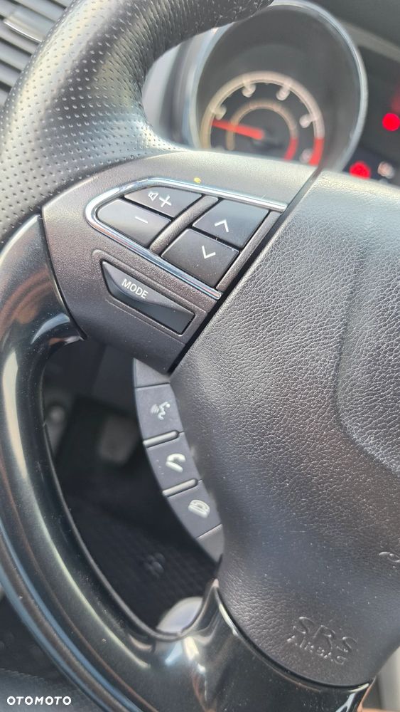 Peugeot 4008 - 18