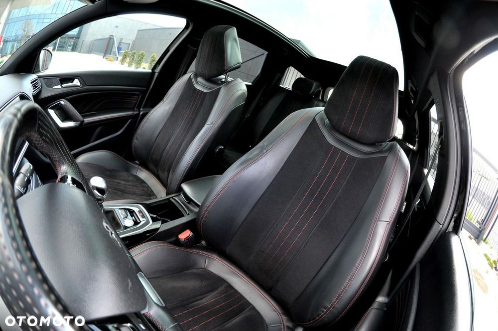 Peugeot 308 2.0 HDi Allure - 24