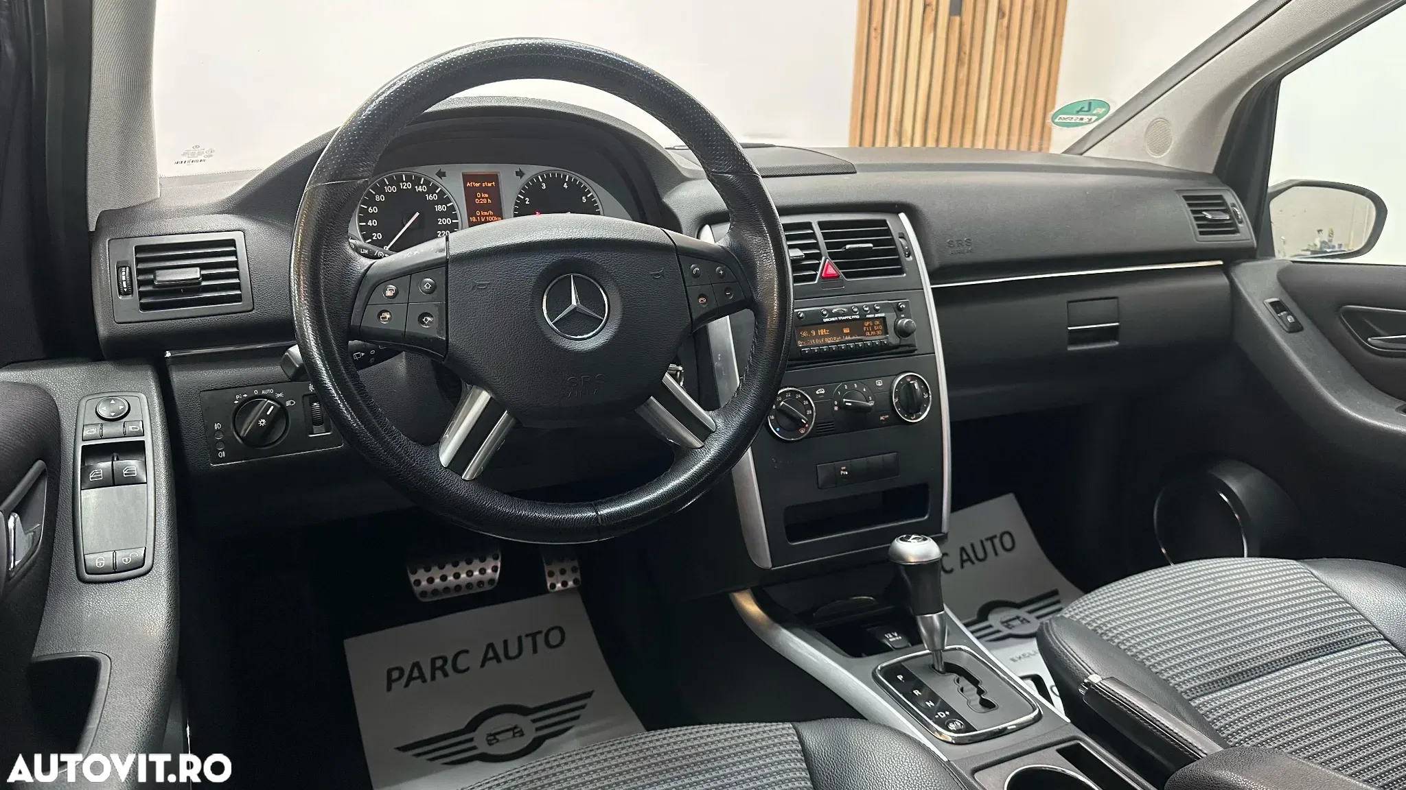 Mercedes-Benz B 200 Autotronic - 19