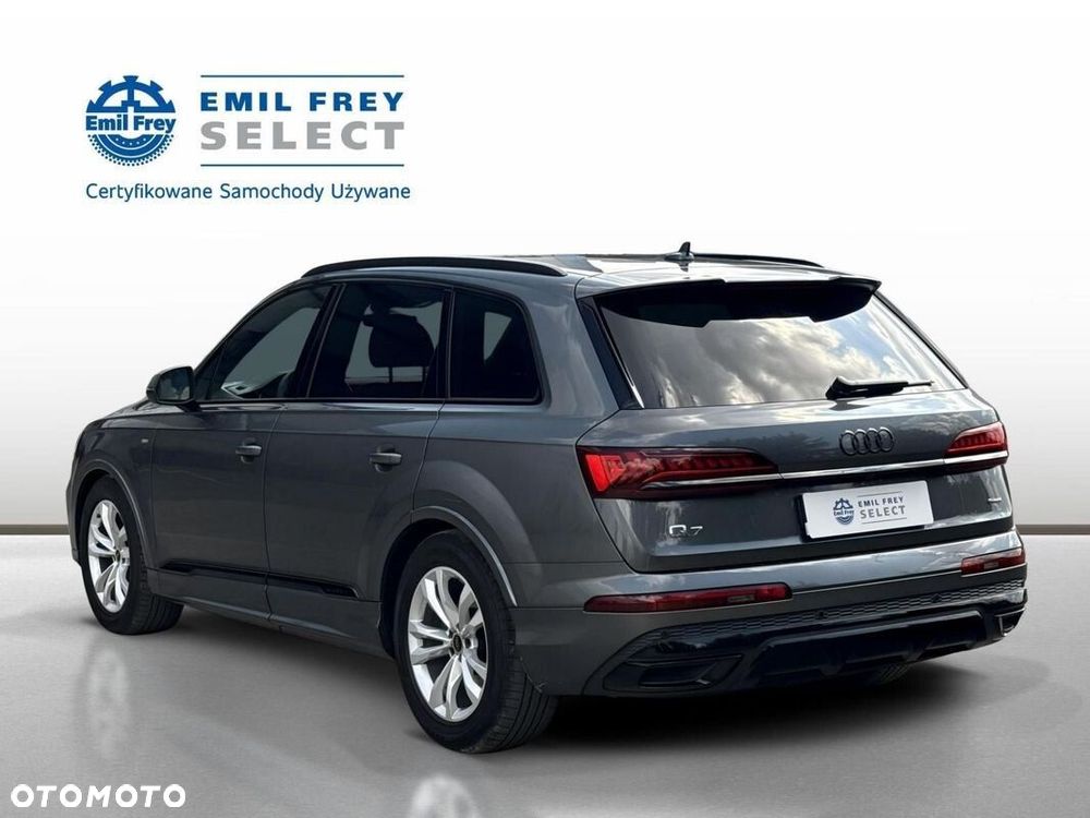 Audi Q7 - 8