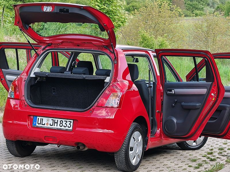 Suzuki Swift 1.3 Comfort - 38