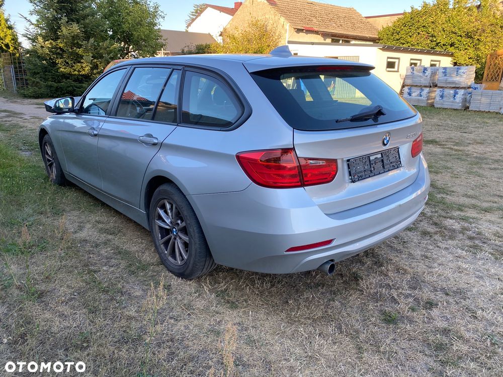 BMW Seria 3 320d Luxury Line - 3