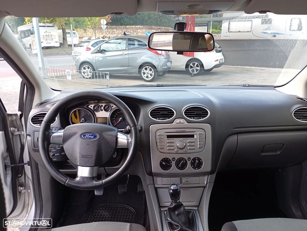 Ford Focus SW 1.6 TDCi Sport - 15