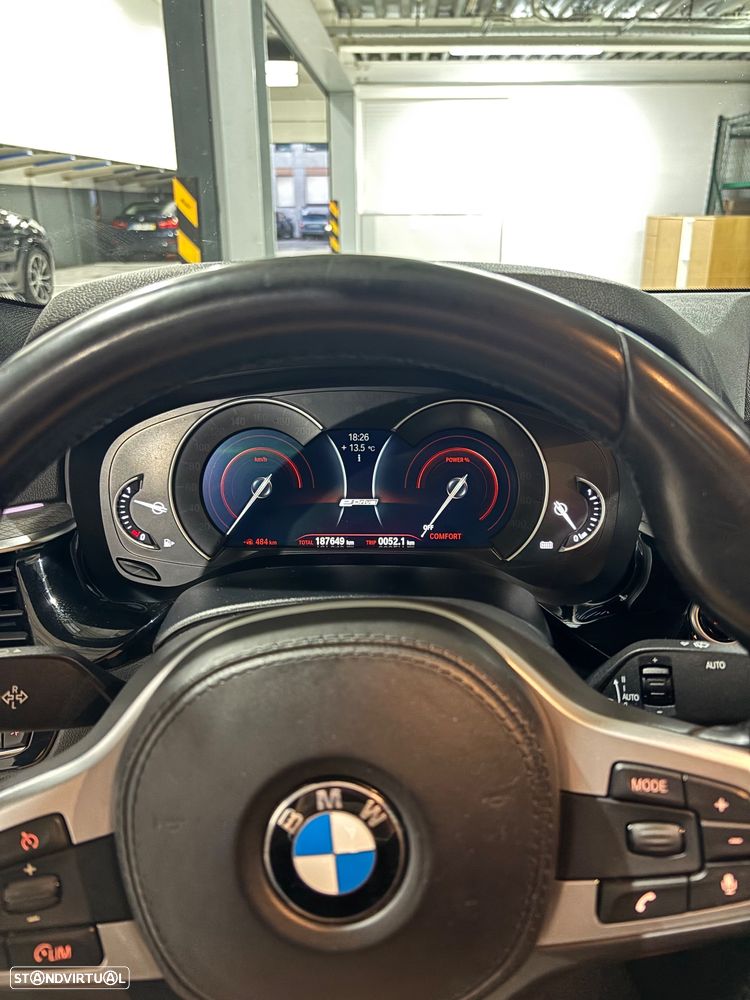 BMW 530 e iPerformance Pack M - 13