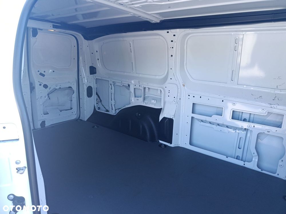 Toyota PROACE - 13