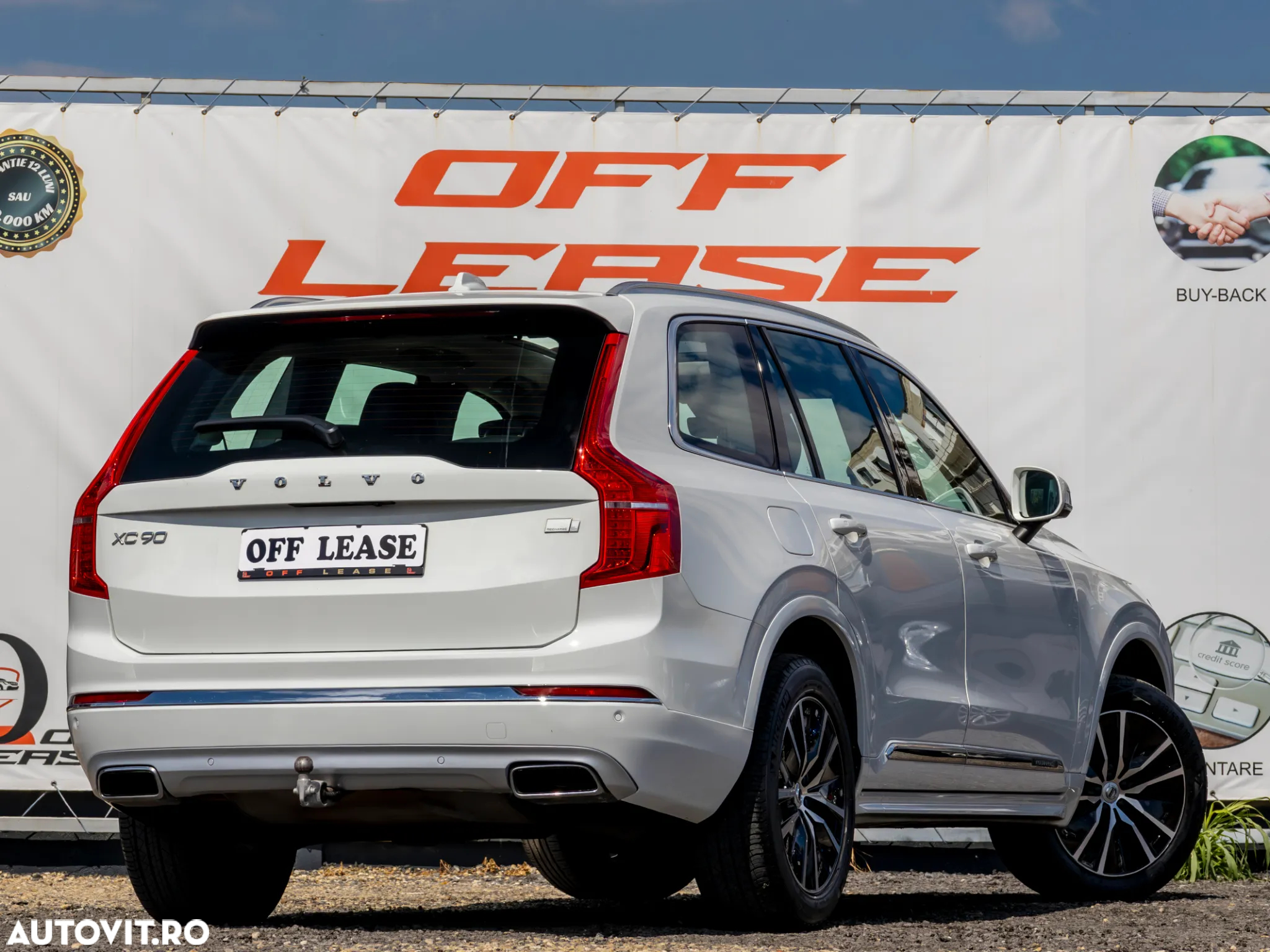 Volvo XC 90 T8 AWD Twin Engine Geartronic Momentum - 4