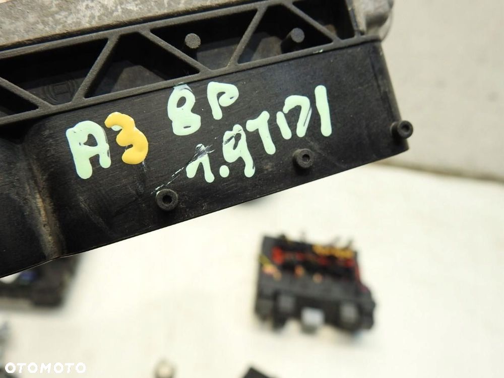 ZESTAW IMMO KOMPUTER AUDI A3 8PA 1.9 TDI 03G906021RE 8P0907279K 1K0907530P - 2