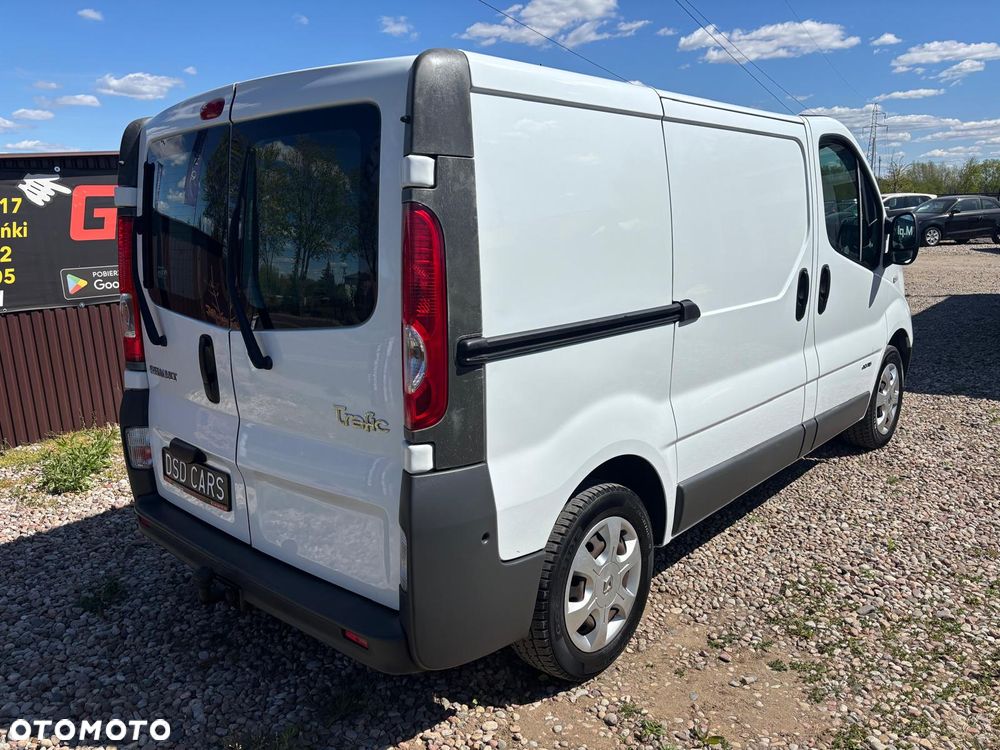 Renault Trafic - 9