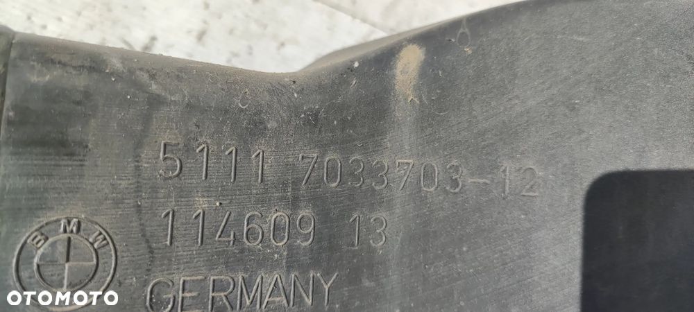 BMW E60 E61 Wlot powietrza na tarczę lewy prawy 7033703 7033704 - 5