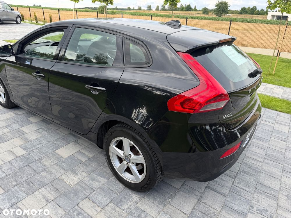 Volvo V40 D2 - 5