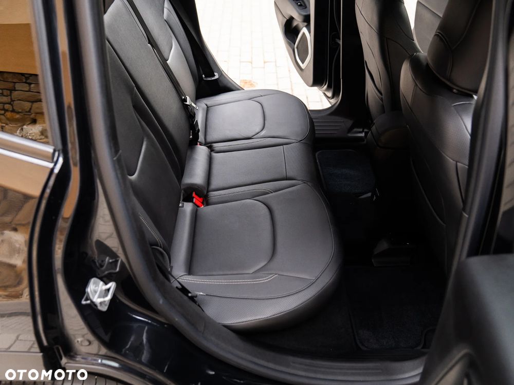 Jeep Renegade 1.4 MultiAir Limited - 25