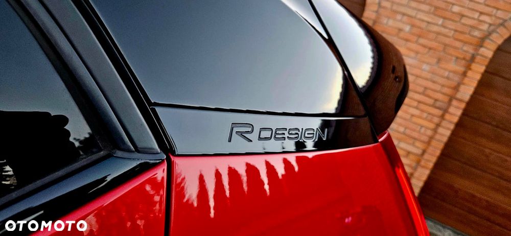 Volvo XC 40 D4 AWD Geartronic R-Design - 8