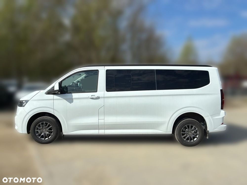 Volkswagen Transporter - 8