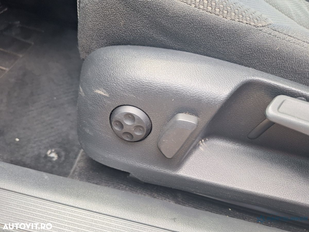 Buton reglaj scaun VOLKSWAGEN PASSAT Variant 3C5 2005 - 2011 TDI BKC, BLS, BXE - 1