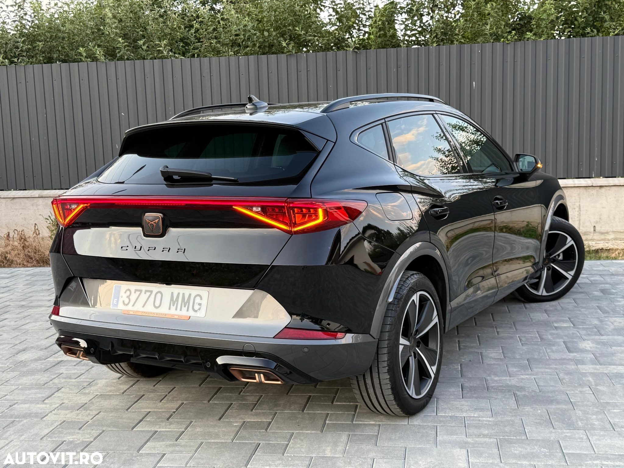 Cupra Formentor 1.4 e-HYBRID PHEV VZ - 4