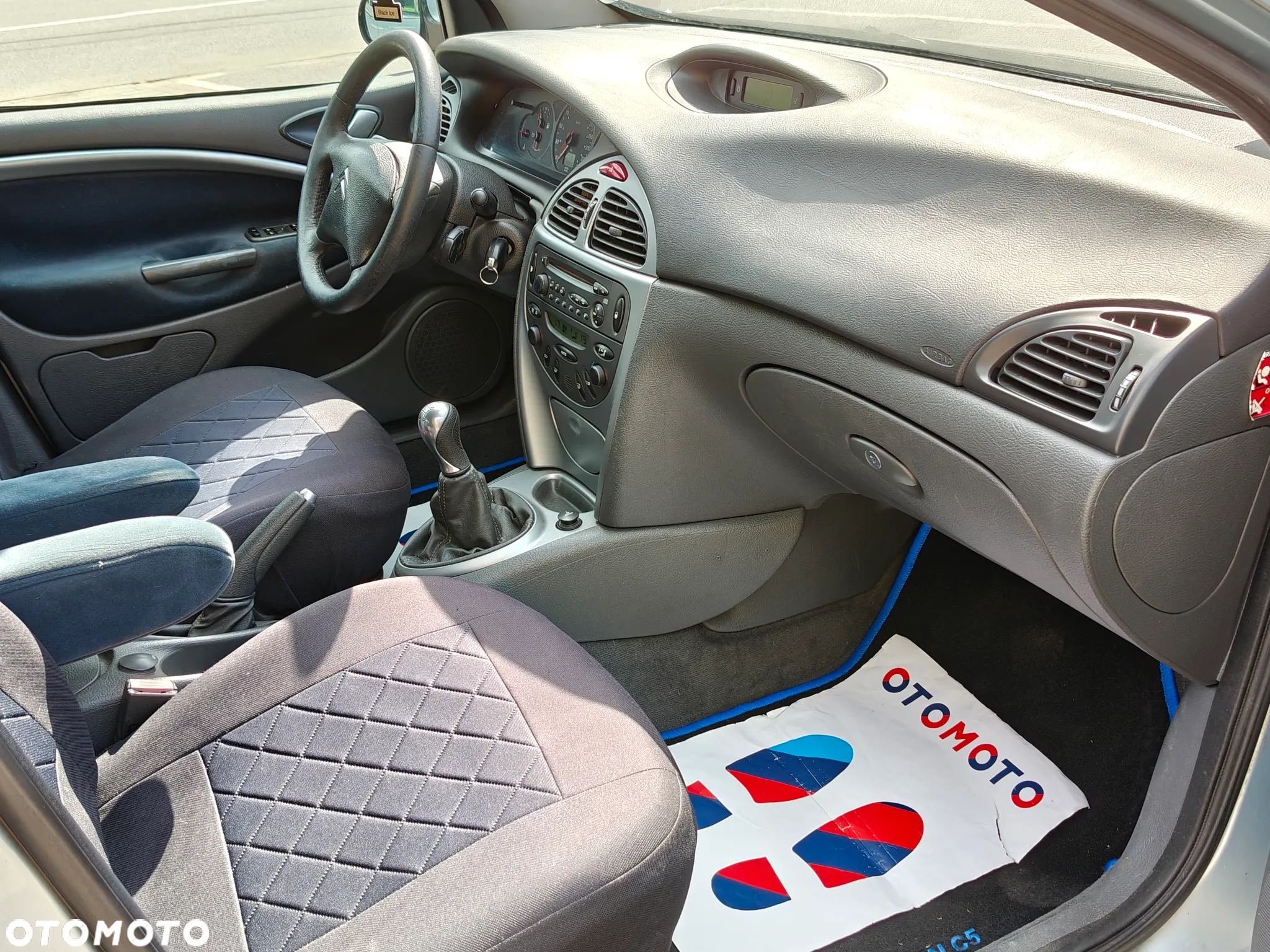 Citroën C4 2.0 16V Exclusive - 17
