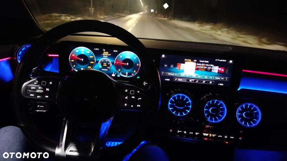 Mercedes-Benz CLA 200 d 8G-DCT Edition 2021 - 12