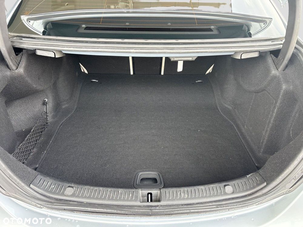 Mercedes-Benz Klasa E 220 d 4-Matic AMG - 18