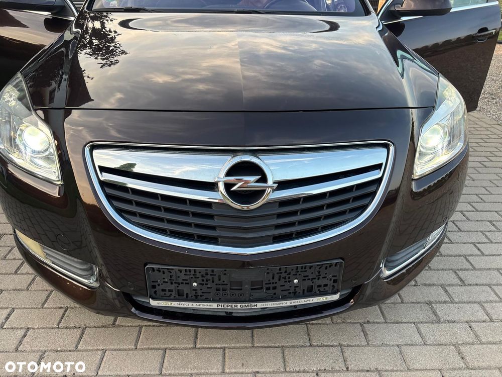 Opel Insignia 2.0 T SportsTourer 4x4 ecoFLEX Start/Stop Innovation - 32