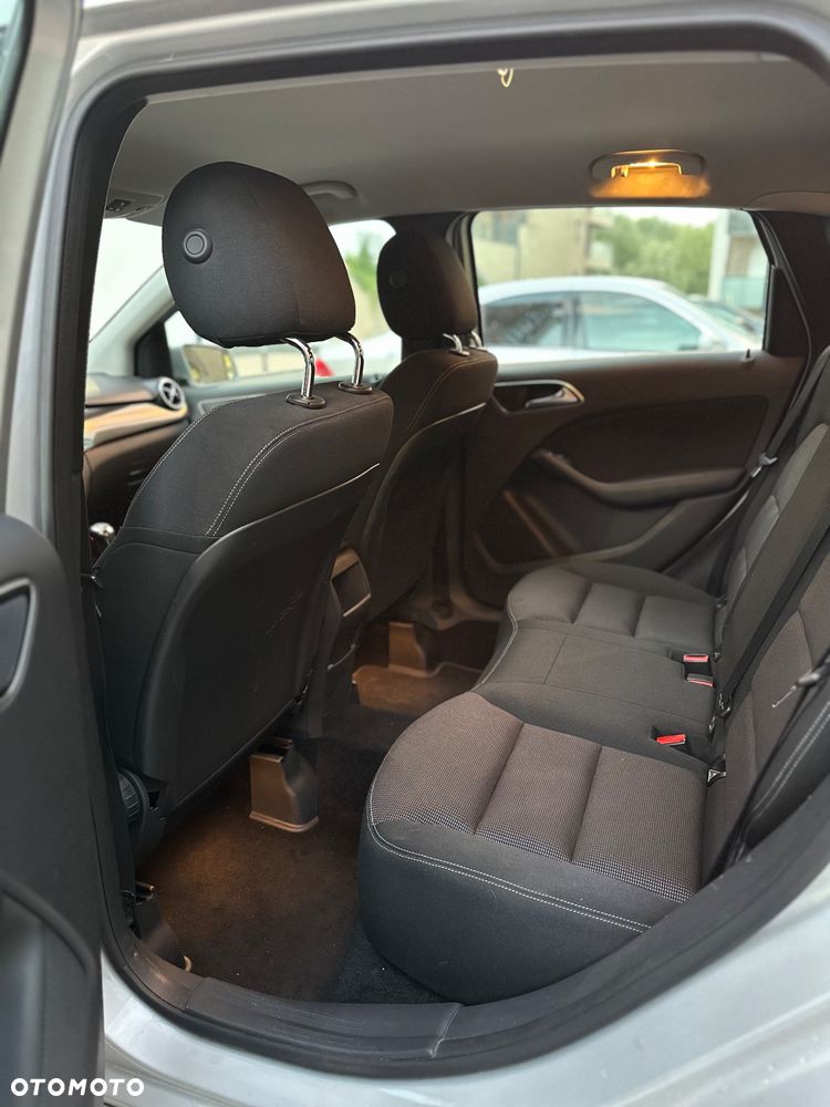Mercedes-Benz Klasa B 180 CDI BlueEFFICIENCY Edition 1 - 27
