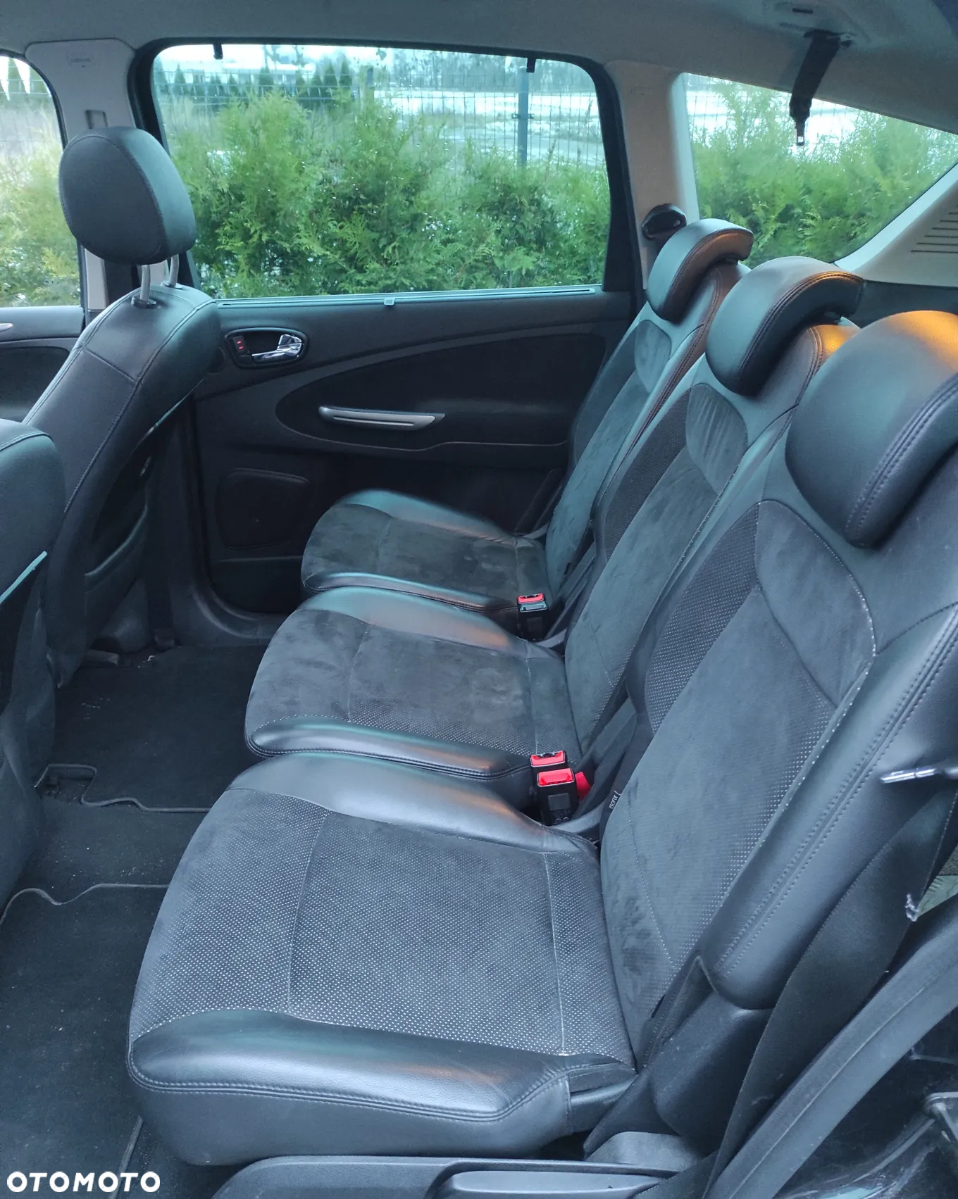 Ford S-Max - 15