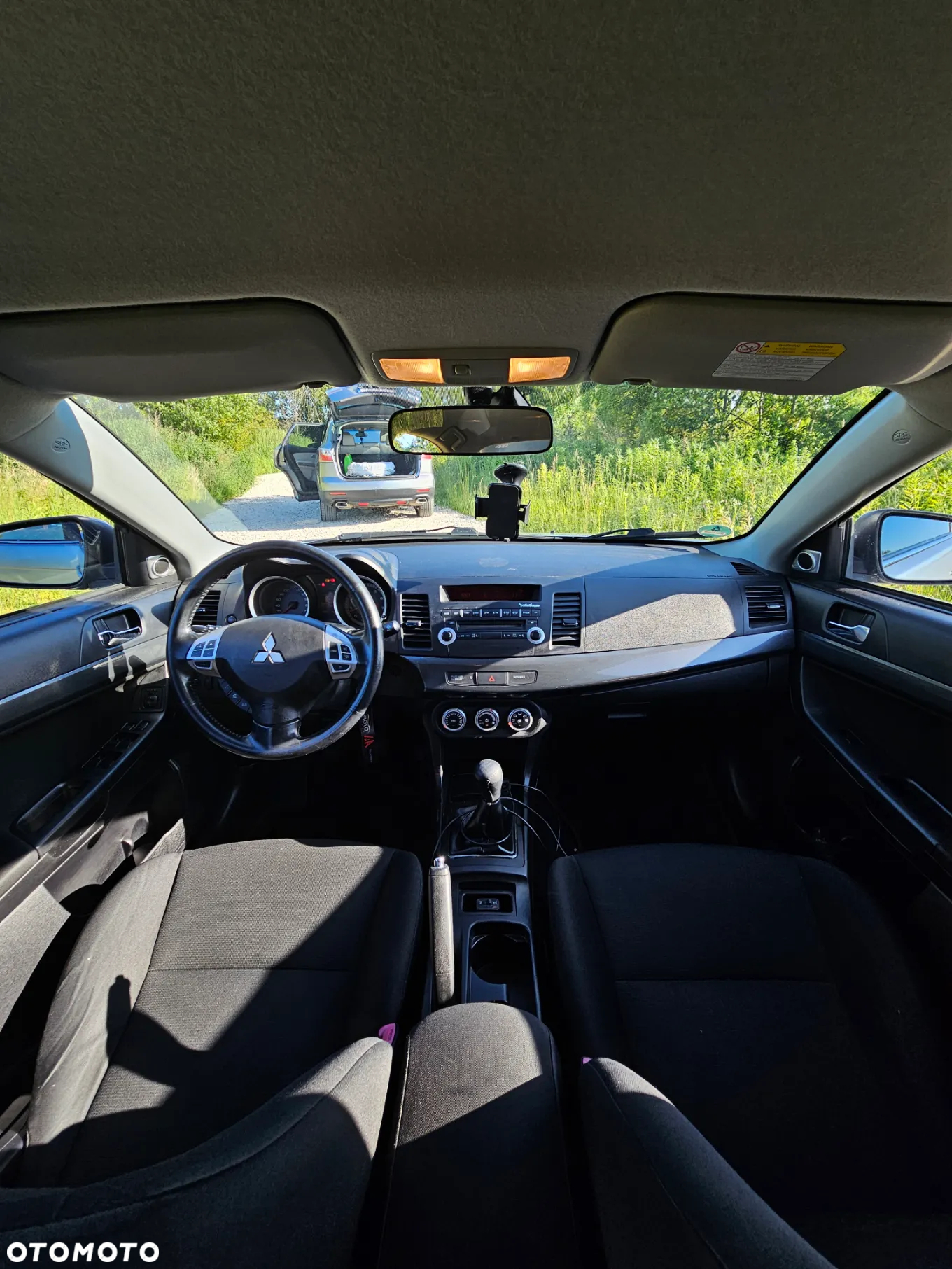 Mitsubishi Lancer - 10