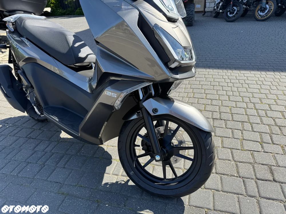 Kymco Skytown - 2